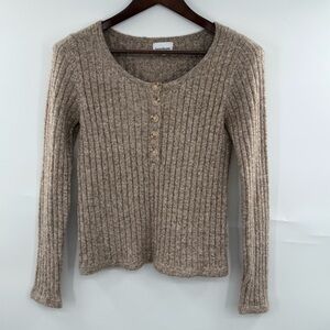 Heartloom Ribbed Henley Sweater Women’s Medium Beige Button Front Knit Top